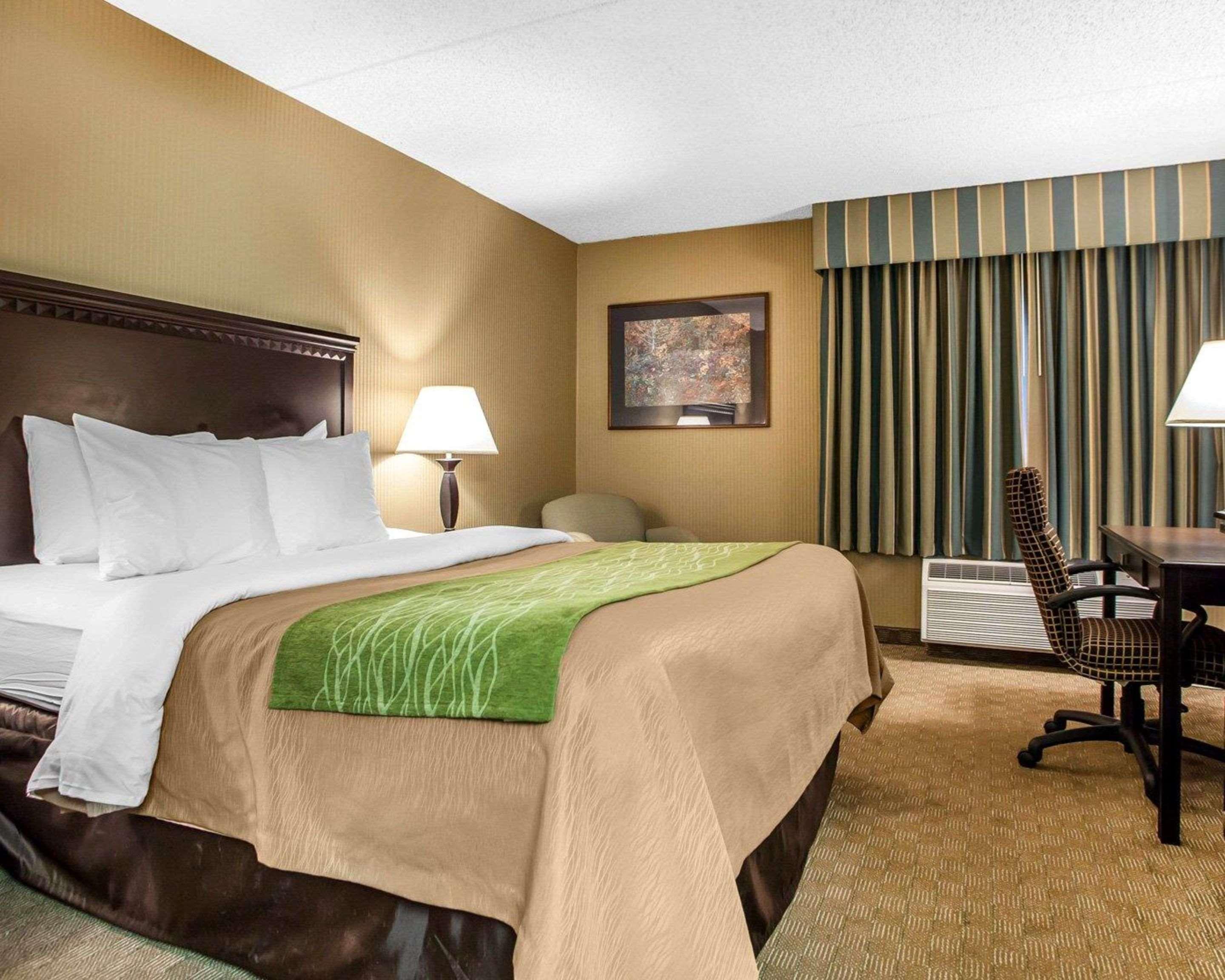 Comfort Inn Edison - New Brunswick Eksteriør bilde