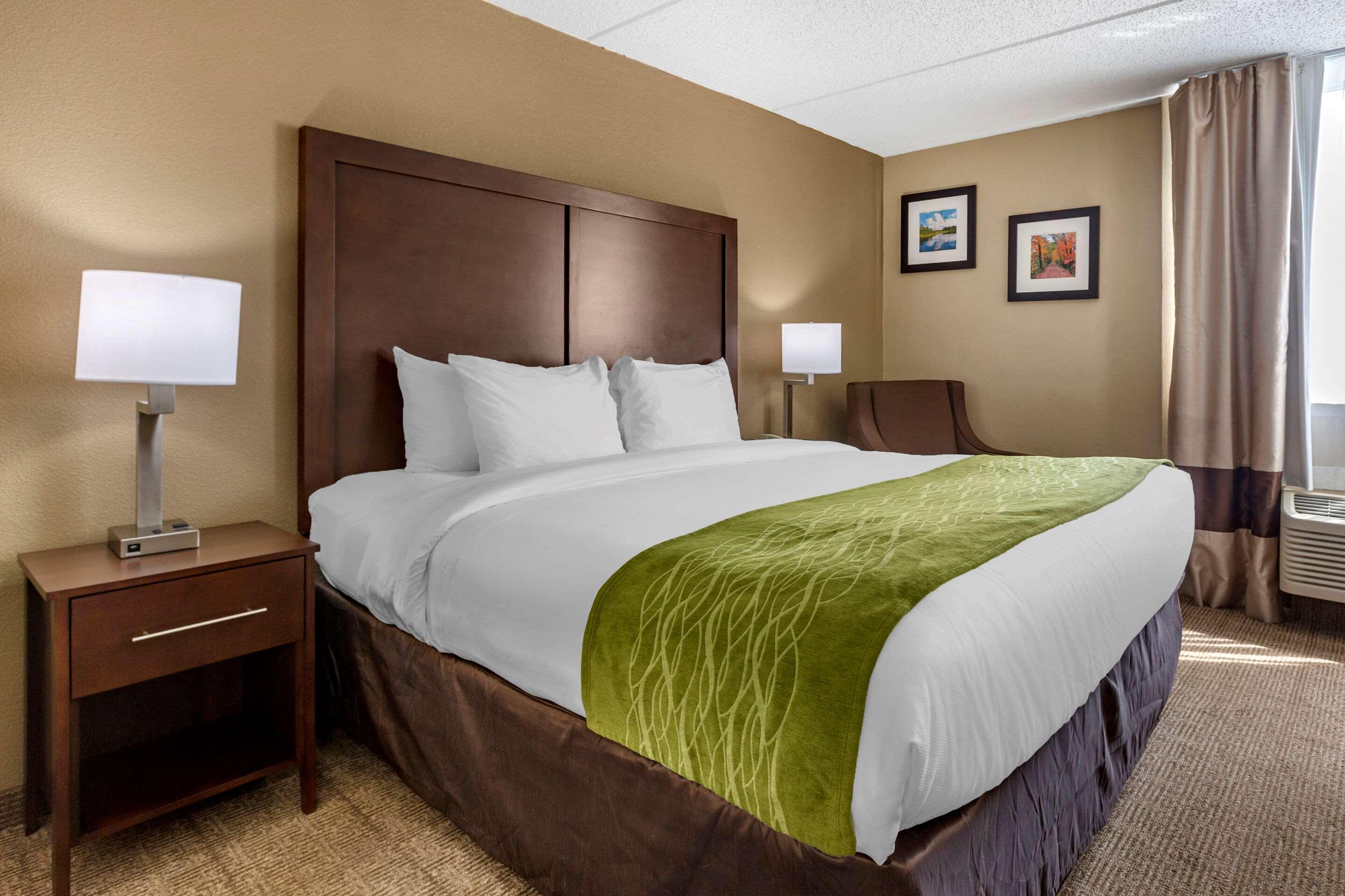 Comfort Inn Edison - New Brunswick Eksteriør bilde