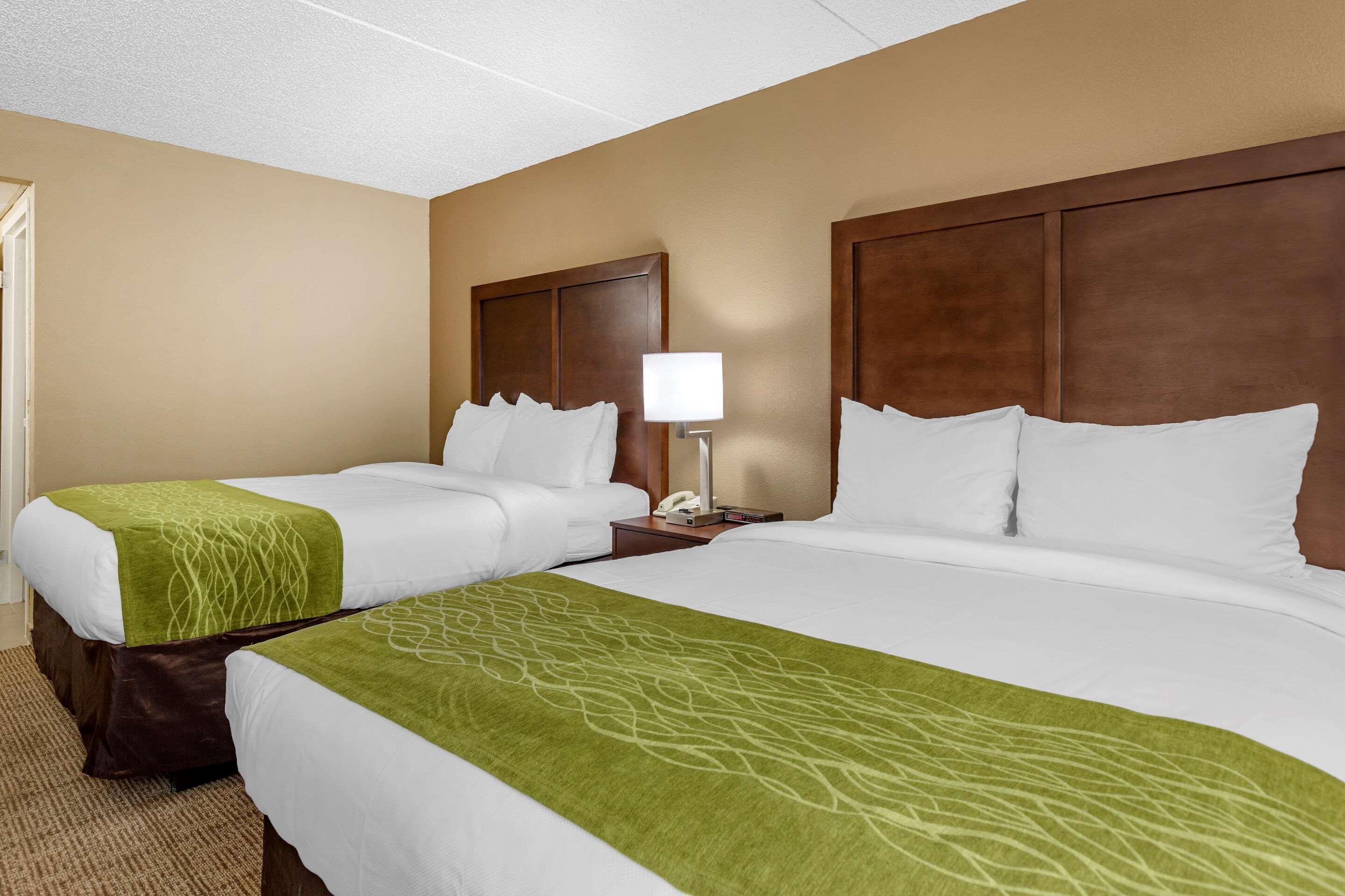 Comfort Inn Edison - New Brunswick Eksteriør bilde