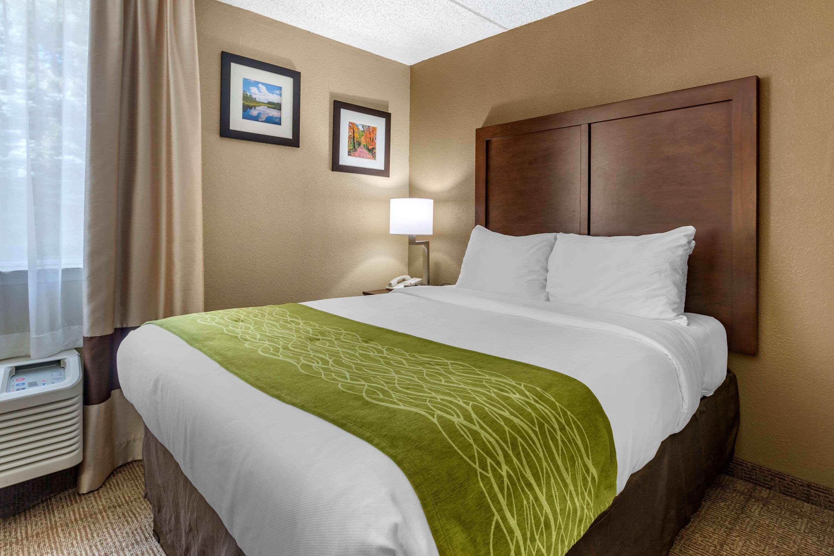 Comfort Inn Edison - New Brunswick Eksteriør bilde