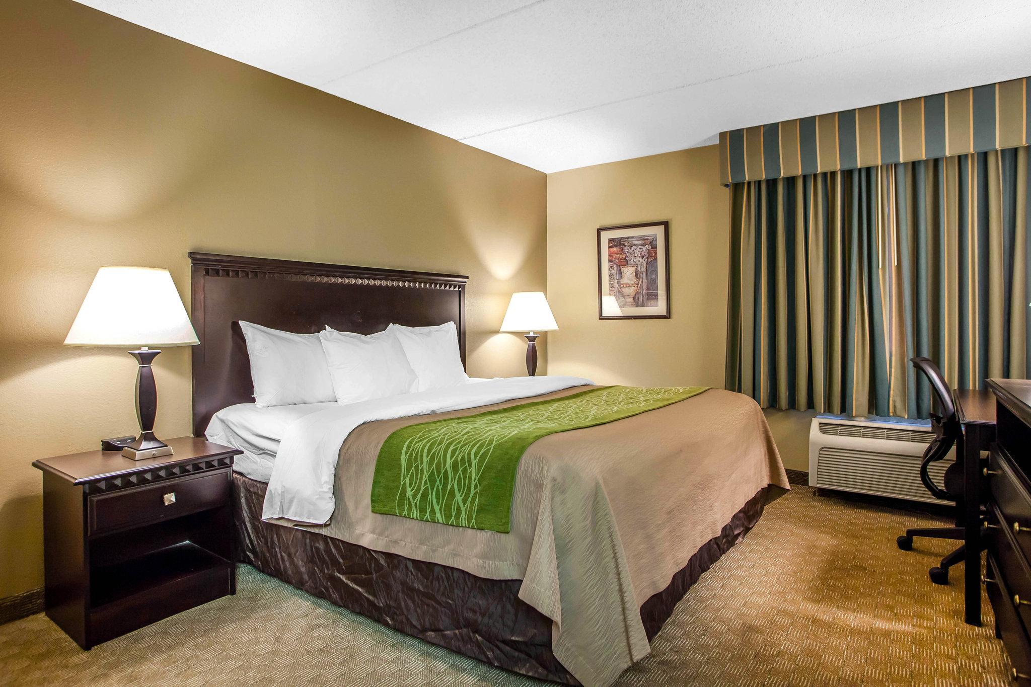 Comfort Inn Edison - New Brunswick Eksteriør bilde