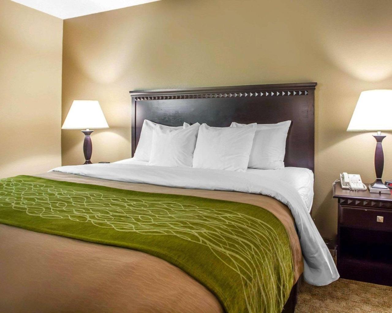 Comfort Inn Edison - New Brunswick Eksteriør bilde